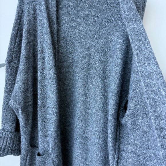 Old Navy Oversized Open Front Cardigan Gray Soft Knit Sweater 2X(Fits S–L) - Picture 2 of 4